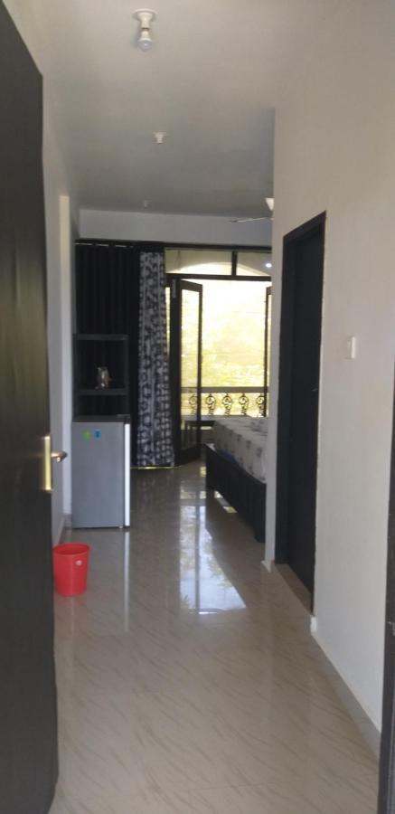 Hotel God'S Gift Morjim Exterior foto